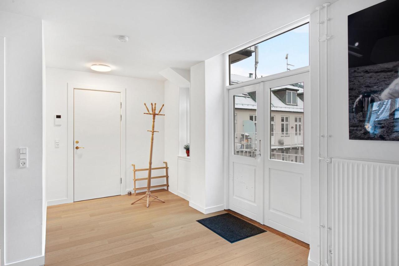 Sanders Monarch - Charming One-Bedroom Apartment With Two Balconies 코펜하겐 외부 사진